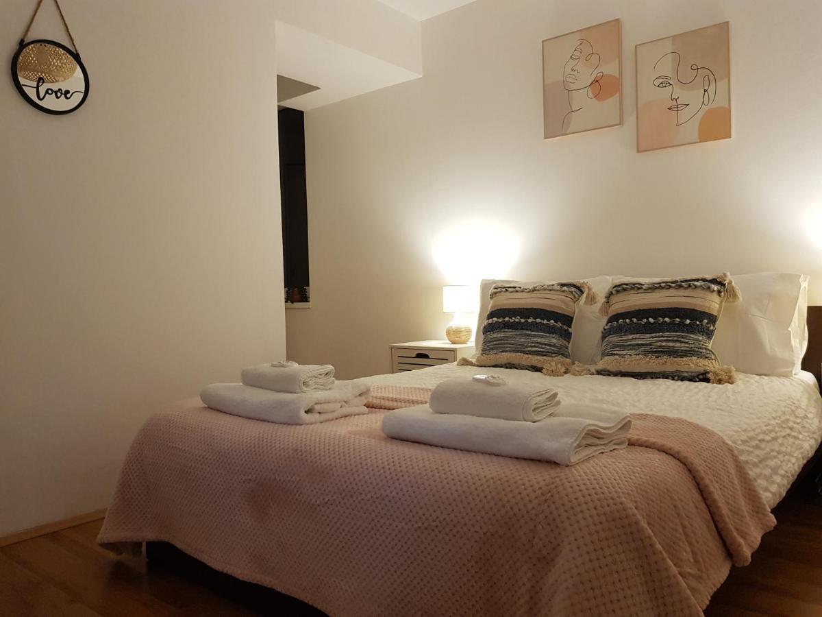 Апартаменты Charming Hideaway In The Heart Of Timisoara! Экстерьер фото